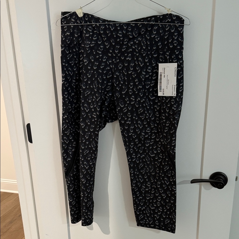 Old Navy Black and White Patterned Leggings